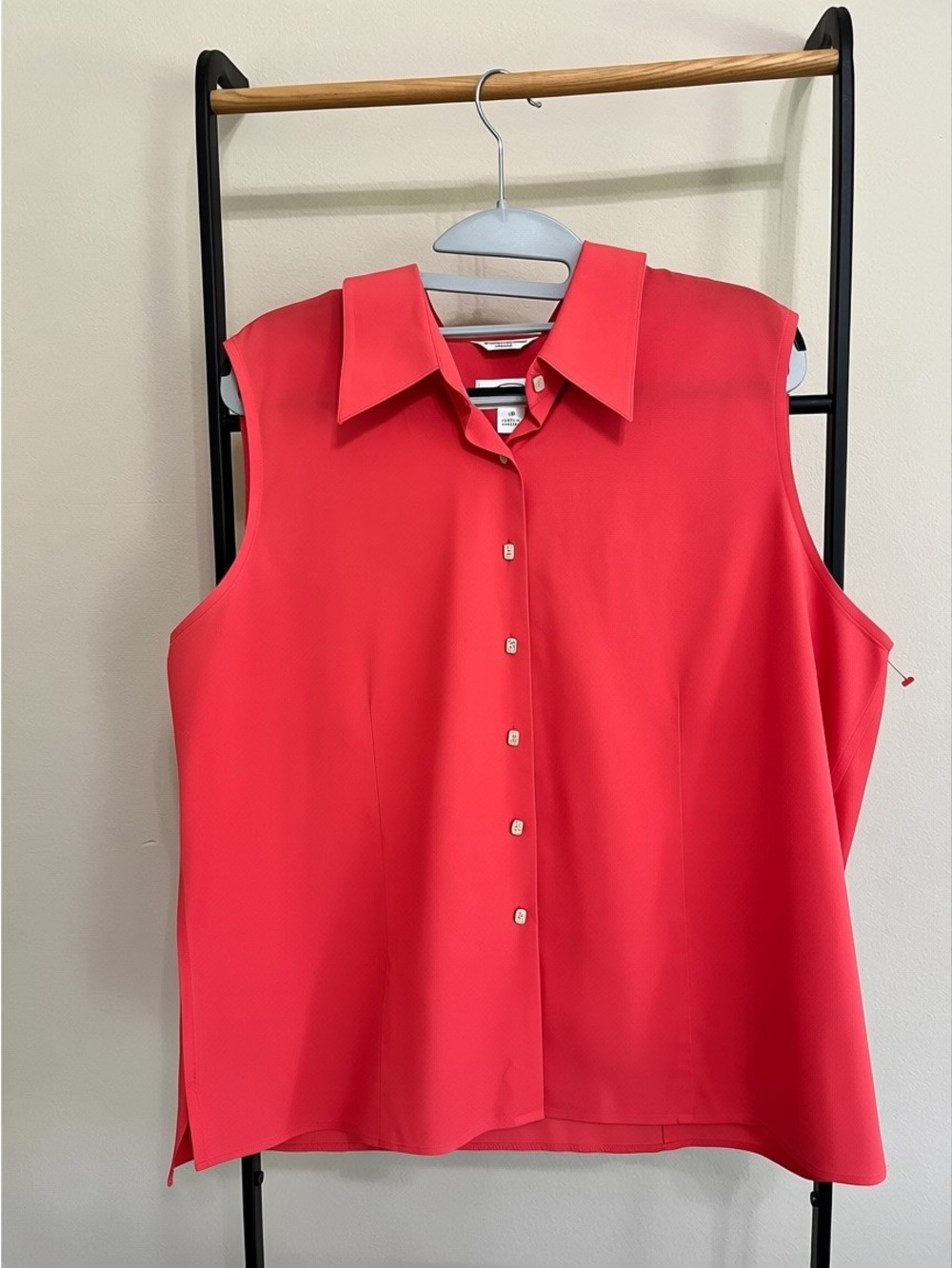 Talbots Coral Pink Sleeveless Button Down Blouse Wrinkle Resistant Size 18